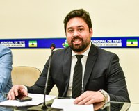Caminho seguro: Vereador Paulo Celani solicita recuperação de calçada no trecho da Estrada do Aeroporto.
