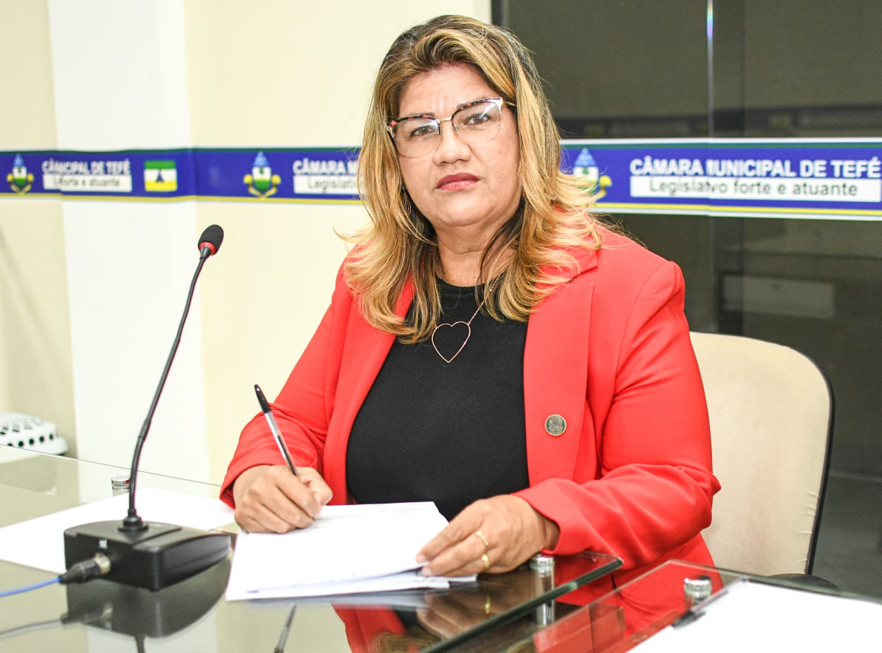  Construção de via de acesso ao porto do MG é pedido da Vereadora Cláudia Marreira.