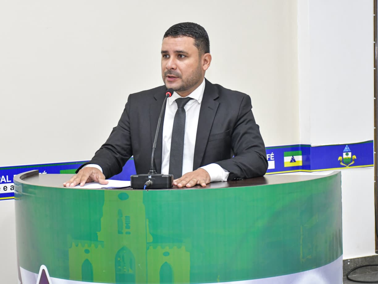 Espaço para crescer: proposta projeta nova sede para a Escola Calixto Cavalcante.