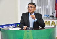 Fila que espera, cidadania que urge: proposta reforça atendimento no PAC Tefé.