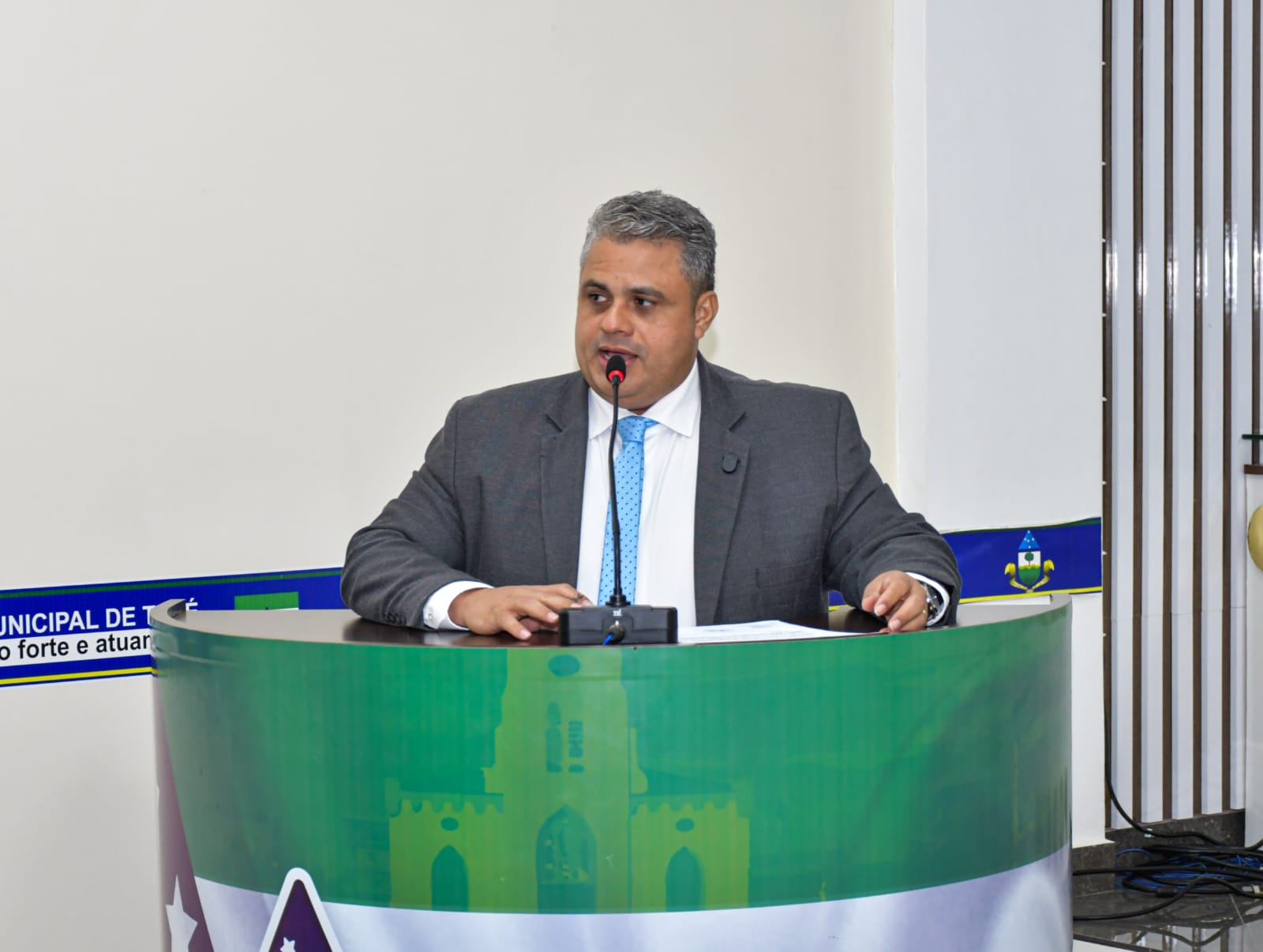 Infraestrutura em foco no São João: requerimento busca asfalto na Rua da Paz e melhorias na ponte do Beco da Paz.