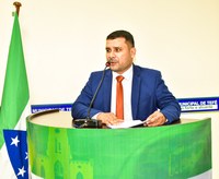 Juventude em foco: Câmara de Tefé recebe projeto que cria Programa Municipal de Primeiro Emprego.