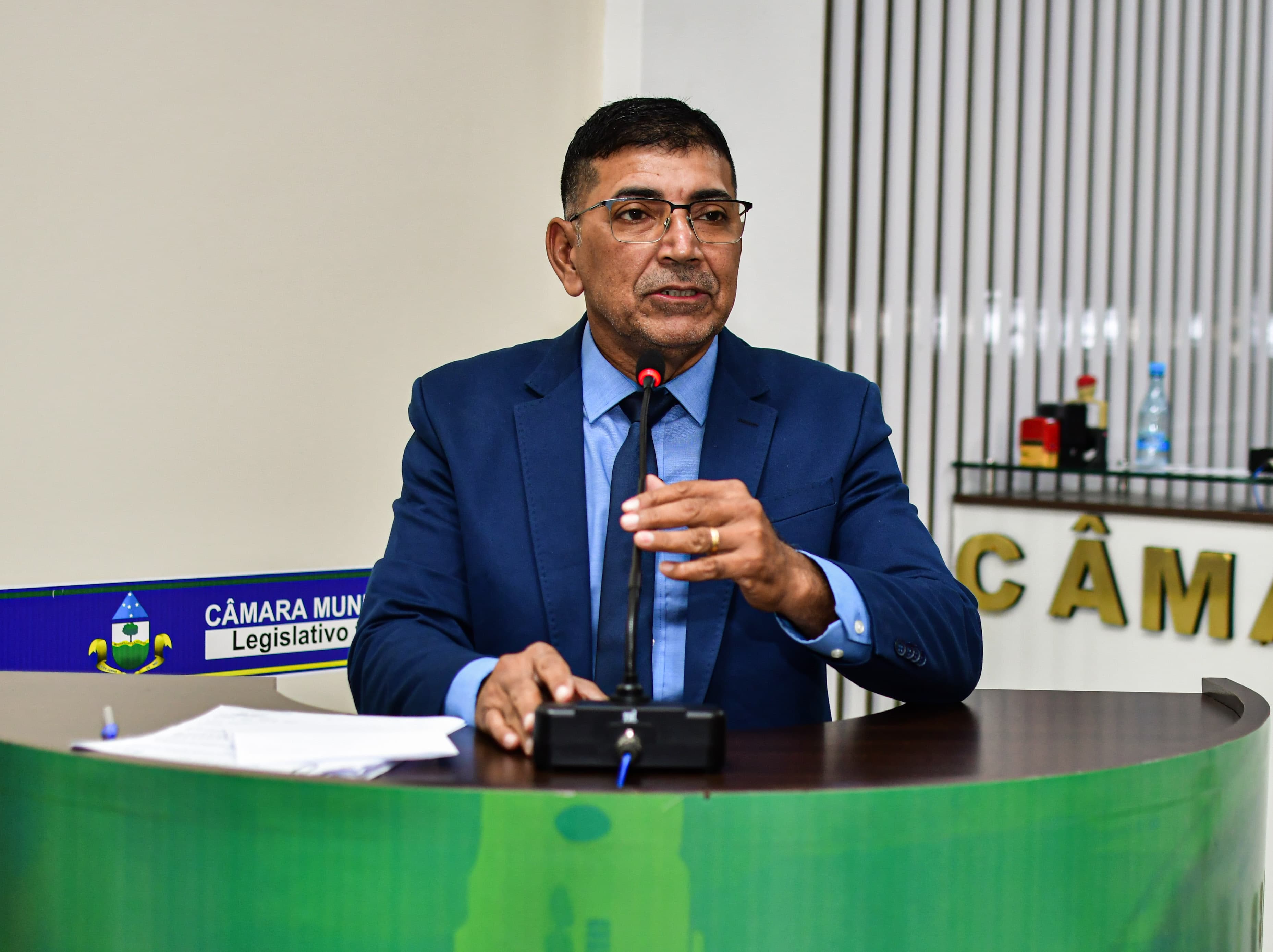 Mais acolhimento nos leitos: Francisco Carioca propõe instalação de TVs nas enfermarias e maternidade de Tefé.