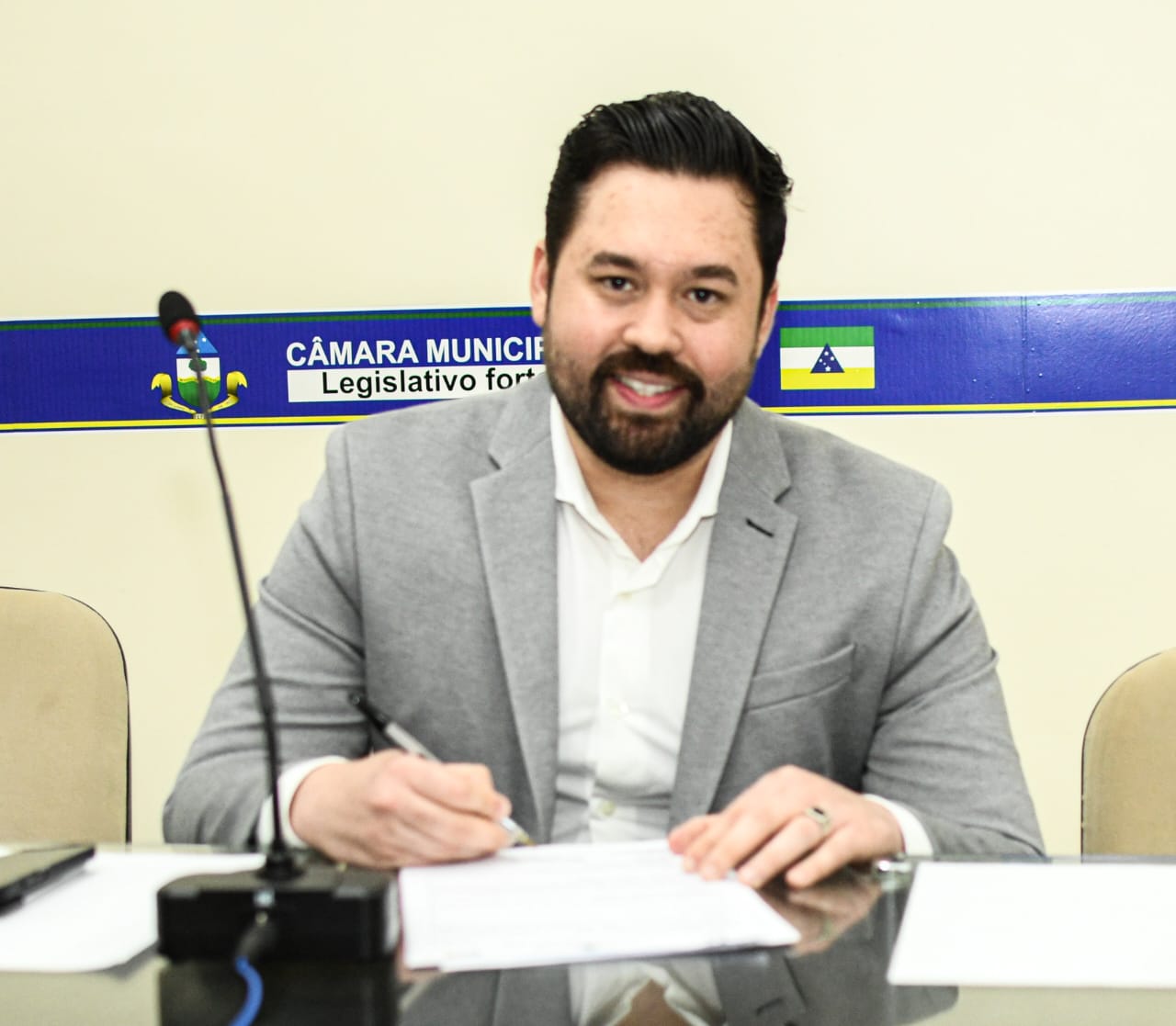 Manutenção da Rua Luciano Alves é pedido do Vereador Paulo Celani.