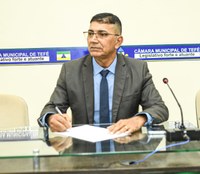 Reforma e ampliação da Escola Municipal Rural Castro Alves é tema do Requerimento nº 039/2025.