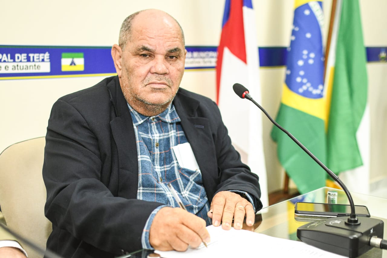 Requerimento nº 076/2025 do Vereador Cacau busca melhorar fornecimento de energia nas comunidades rurais de Tefé