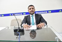 Rodas que movem a economia: proposta sugere novos carrinhos para ambulantes de Tefé.