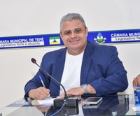 Um vazio no caminho: requerimento aponta urgência na recuperação de cratera na Vila Boa Sorte.